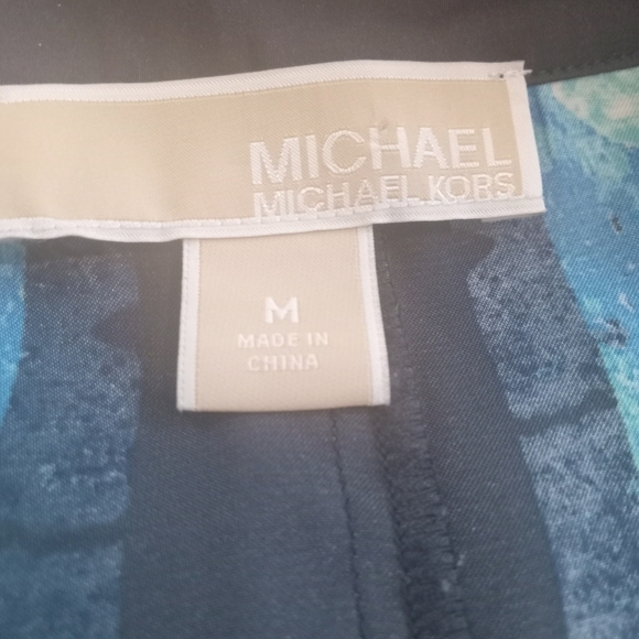 Michael by Michael Kors Longsleeve/Roll Tab Sleeve Button Up Tunic Blouse, Size - Picture 6 of 7